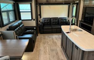 2019 Montana 3855BR RV rental photo 18