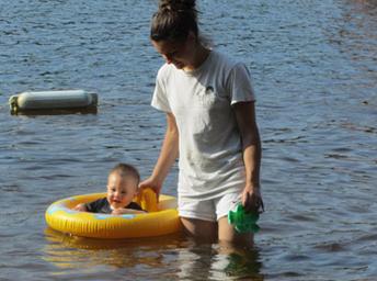 Callahan's Resort & Campground Lakefront _swim area
