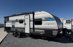 2021 Salem Cruise Lite T241BHXL RV rental photo 4