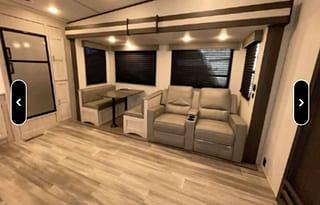 2022 Keystone RV Sprinter 25ML RV rental photo 3