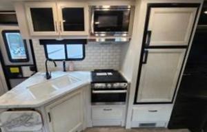 Family & Fido-friendly Travel Trailer Rental