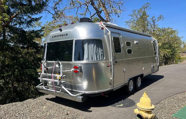 2022 Airstream RV Flying Cloud 25FB