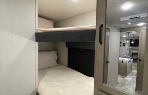 2024 Palomino Puma 32BH2B RV rental photo 11