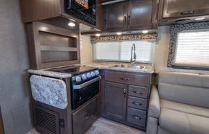 2020 Thor Motor Coach Four Winds 30D Bunk Beds (137)