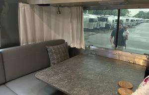 2022 Airstream RV Flying Cloud 25RB