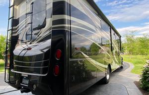 Jayco Seneca 37FS - Super C Class!