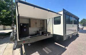 Spacious GLAMPING in “Big Gem”