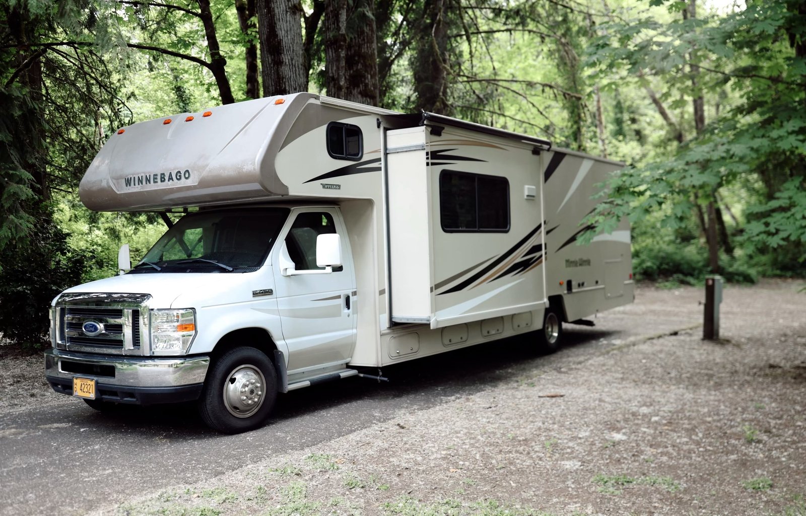 2017 Winnebago Minnie Winnie 31G