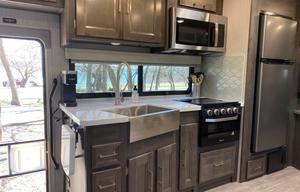 2022 Coachmen RV Mirada 35ES