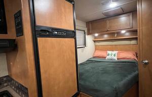 2017 Winnebago Minnie Winnie 22R