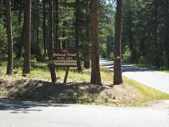 Pattee Picnic Entrance