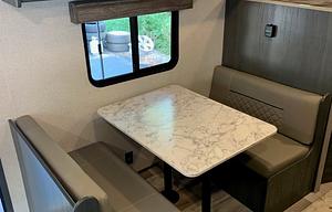 Fantastic light camper, family friendly!