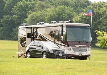 Spacious full-hookup RV site at Country Acres Campground near Lancaster PA, perfect for big rigs.