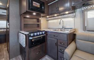 "Sugarbear Express 1" Thor Bunkhouse