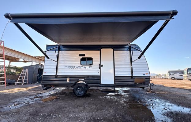 Cozy Family Bunkhouse | Perfect Road Trip Escape