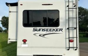 2018 Forest River RV Sunseeker LE 3250DSLE Ford