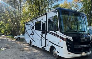 2019 Entegra Coach Vision 29S RV rental photo 1