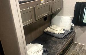 2021Crossroads Sunset Trail,  2 bathrooms, lg bunk