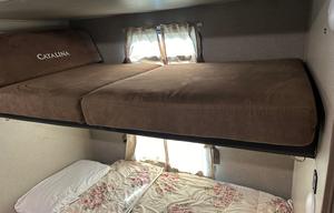 2021 Coachmen Catalina Legacy Edition travel trailer 38 ft