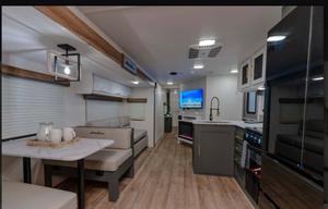 2024 Heartland Eddie Bauer 34 BHS RV rental photo 11