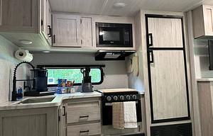 Retreat – The Ultimate Camper for Large Groups