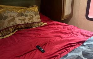 2016 XLR Hyper Lite 30HDS RV rental photo 6