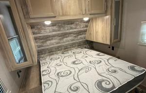 2020 Coachmen RV Catalina Legacy 293QBCK (7682)