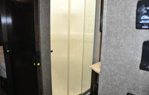 2017 Thor Motor Coach Miramar 37.1 Bunk