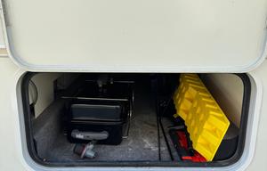 2002 Winnebago Vista 26P