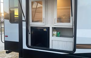 2022 Keystone RV Sprinter 3570FWLFT