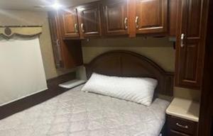 Spacious 3-Slide Coach | Delivered & Set up