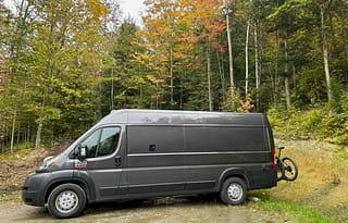 “VANessa” Off-Grid, Pet-Friendly, AC, for 2