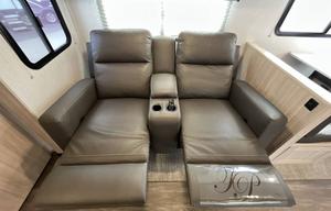 The Hansen Family Rv Rental