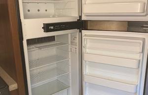 2014 CrossRoads RV Zinger ZT32QB