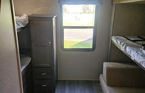 2018 Dutchmen RV Coleman Light 3015BH