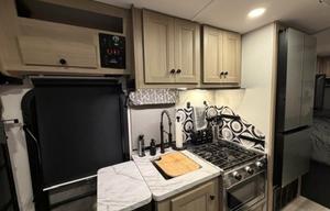 The Mountain Casita with Starlink Roam-Unlimited