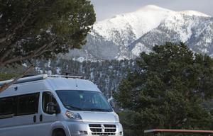 TINY HOUSE ON WHEELS - Deluxe Winnebago Travato