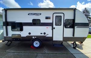 2020 Sunset Park RV Sun-Lite 21QB