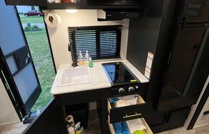 Mighty Mini Retreat: Springdale Mini 1810BH