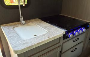Jayco Micro – Sleeps 5 • Solar • Easy Tow!