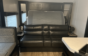 2021 Forest River RV Cherokee Grey Wolf 27RR RV rental photo 12