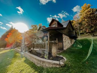 Wood’s Tall Timber Resort