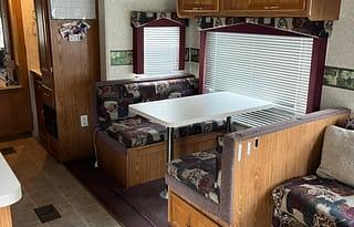 2004 Forest River RV Salem 30BHBS RV rental photo 2