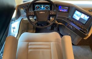 2022 Tiffin Motorhomes Phaeton 40 QKH RV rental photo 8