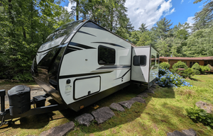 Sundance UltraLite | Big Camper w/ Kids' Bunkhouse