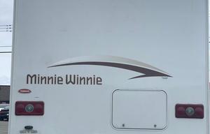 URSULA - 2015 Winnebago Minnie Winnie