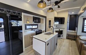 2025 Luxury New Forest River Salem Hemisphere
