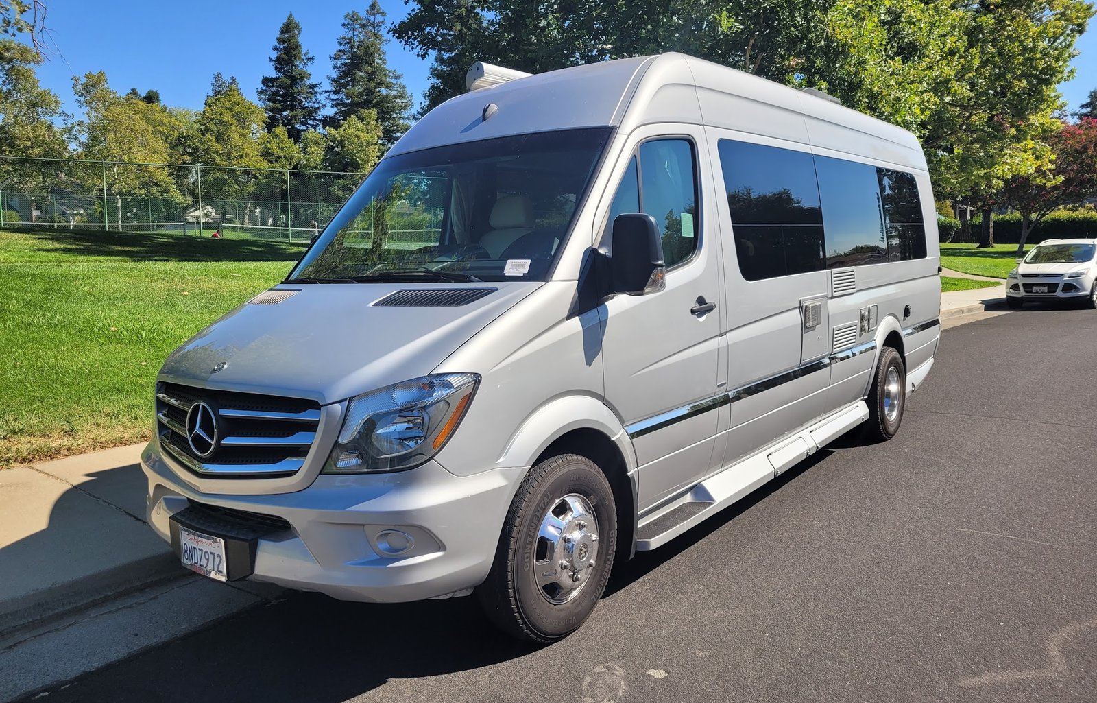 MERCEDES WINNEBAGO ERA 70X