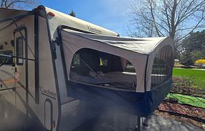 Coachmen Freedom Express 50th Anniversary Edition