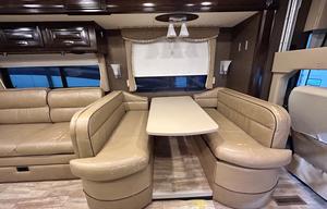 #14_40 ft Motorhome w/ bunks & 1.5 baths